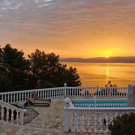 Villa Ensoleillee Solta Kroatien Stomorska Buitenkant foto